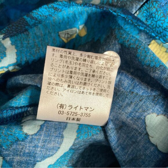 Marble Sud Womens Top Button Up Oversized Boxy Drop Shoulder Bear Mountain Plane - Picture 8 of 8